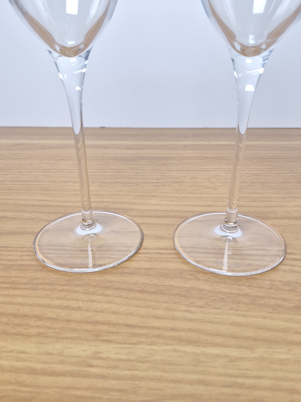 Tiffany & Co. Classic Crystal Champagne Flutes - Set of 2 Clear Stemware - Picture 7 of 7